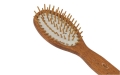G1501121-gorgol-drewniana-szczotka-do-wlosow-fsc-pneumatyczna-szpilka-drewniana-masaz-owal-mala-fot3_resize.jpg