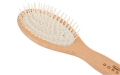 G1502190-gorgol-drewniana-szczotka-do-wlosow-fsc-pneumatyczna-szpilka-plastikowa-owal-duza-fot3_resize.jpg
